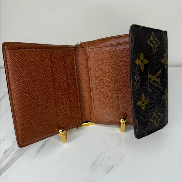 LOUIS VUITTON Monogram Bifold Elise Wallet - Picture 5 of 11